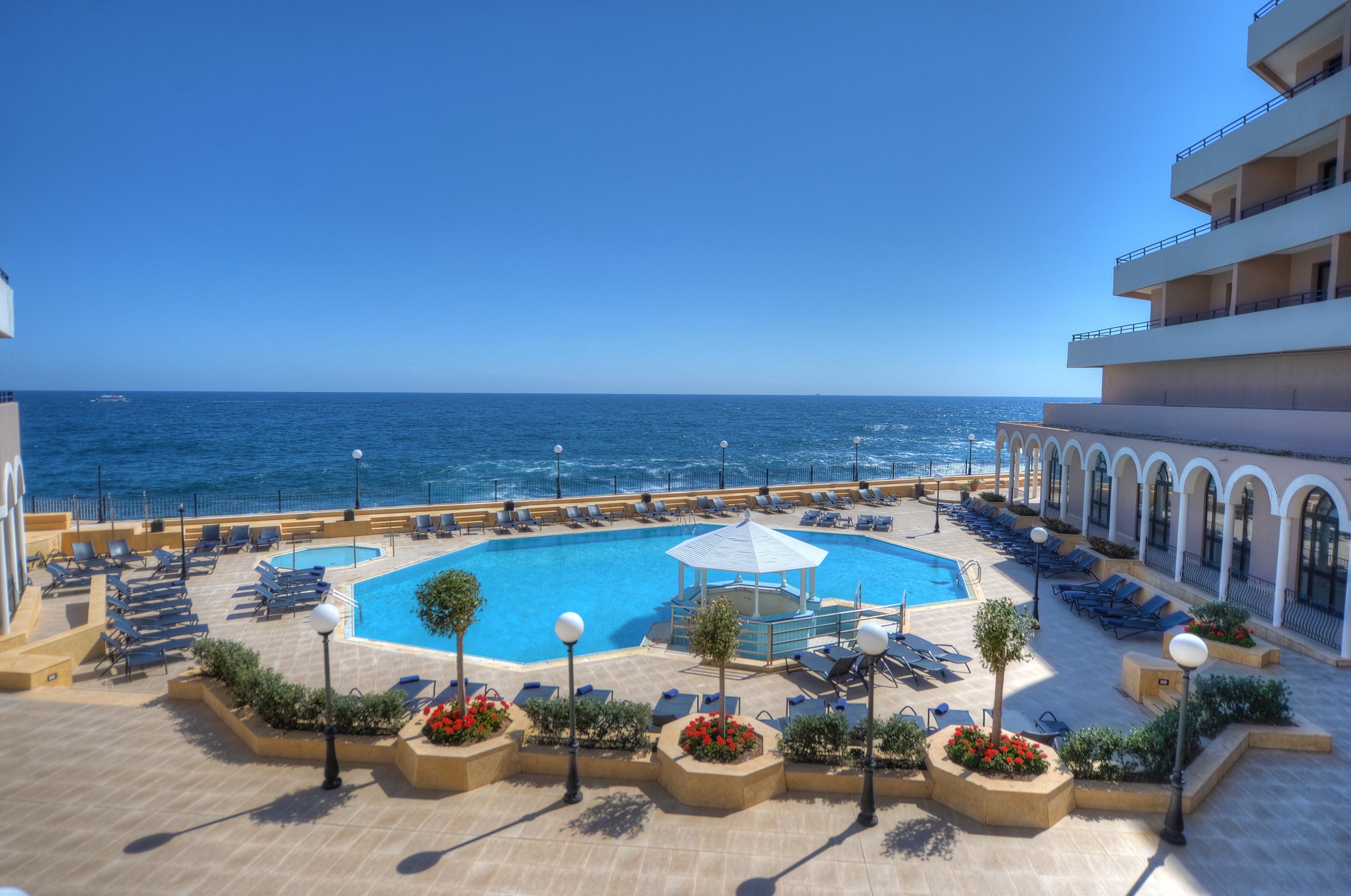 Radisson Blu Resort, Malta St. Julian'S Exterior photo